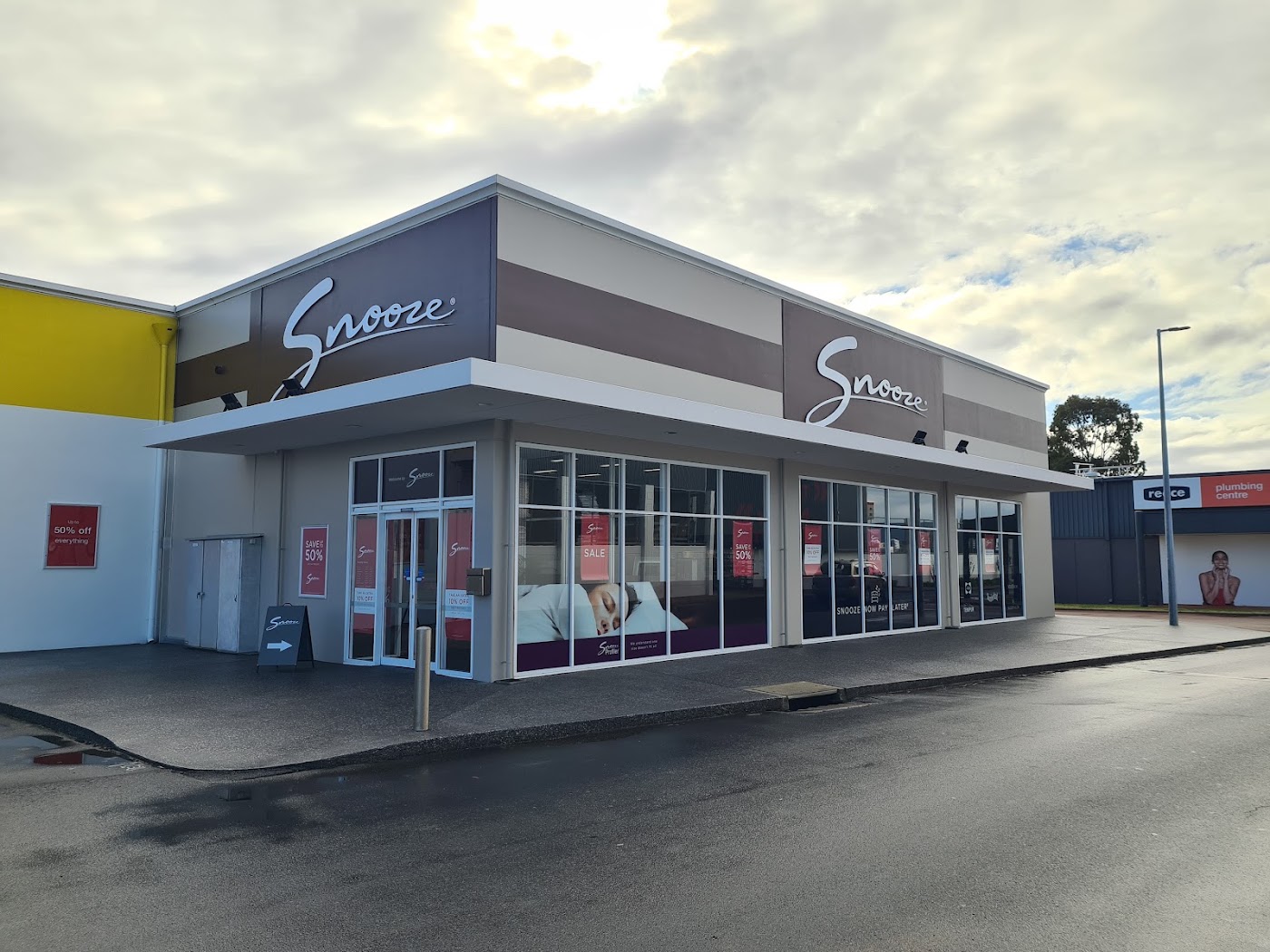 Snooze bunbury store