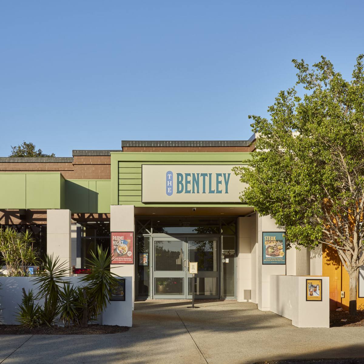 Bentley Hotel, Canning WA