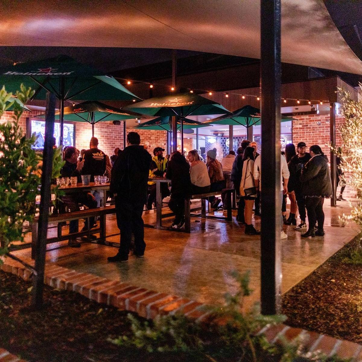 Treendale Farm Hotel, Australind WA